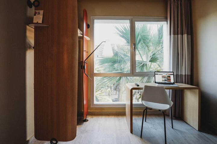 Room 22 of 79