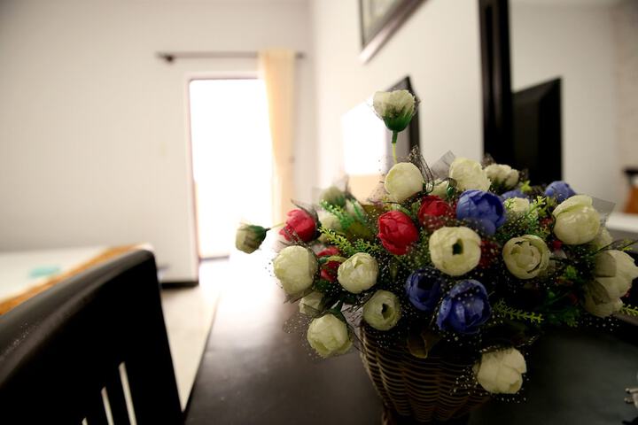 Room 27 of 84