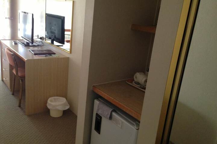 Room 20 of 44