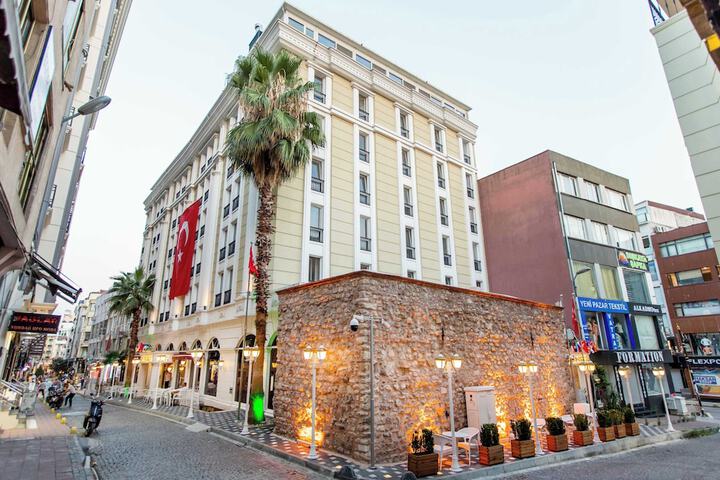 Hotel 90 of 97