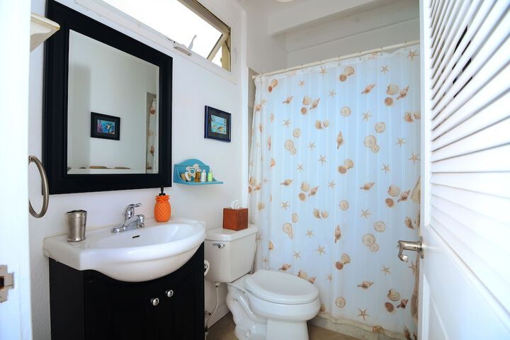 Room 15 of 23