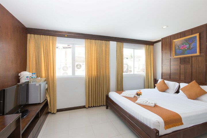Room 4 of 45