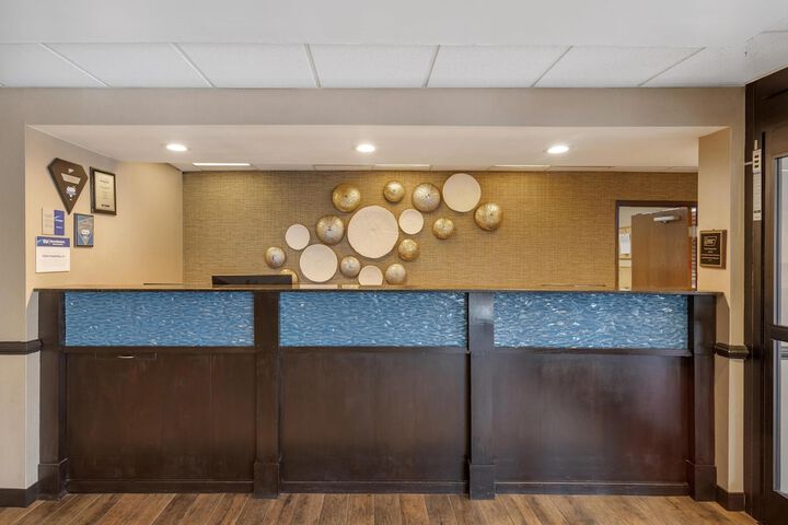 Hotel Interior 3 of 33