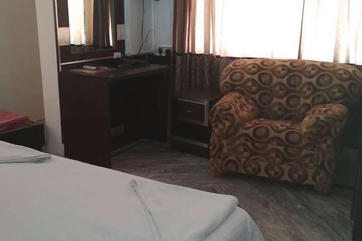 Room 41 of 60