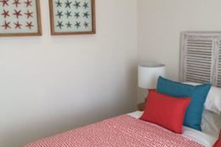 Room 9 of 22