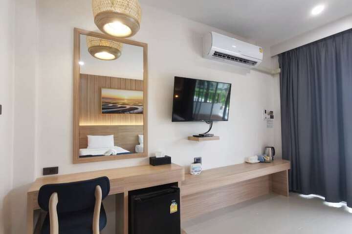 Room 15 of 71