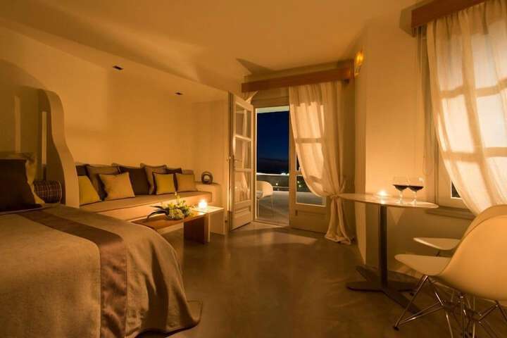Room 9 of 40