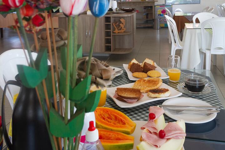 Breakfast/Coffee Service 68 of 71