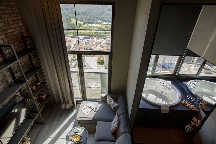 Room 92 of 130