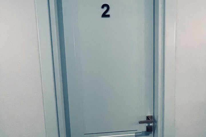 Room 10 of 116