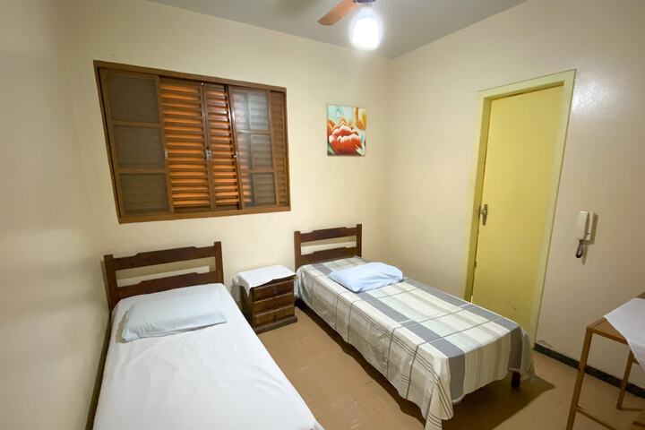 Room 8 of 32