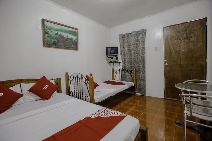 Room 5 of 43