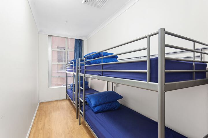 Room 8 of 21