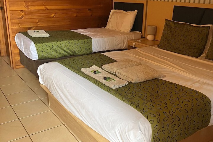 Room 5 of 22