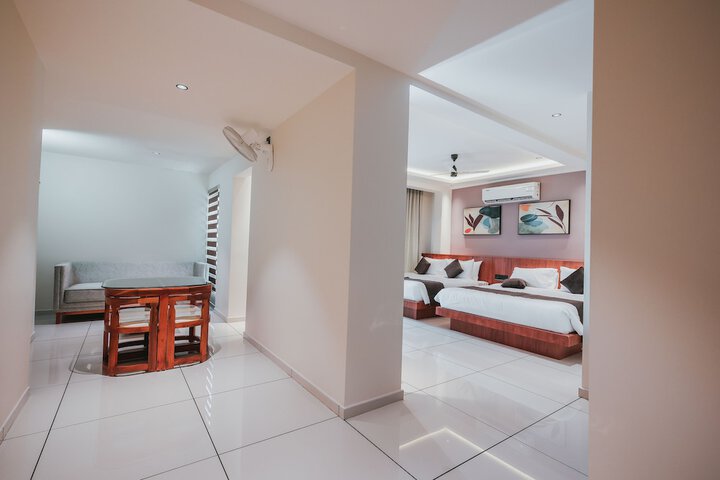 Room 20 of 36