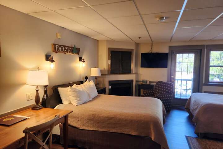 Room 124 of 259