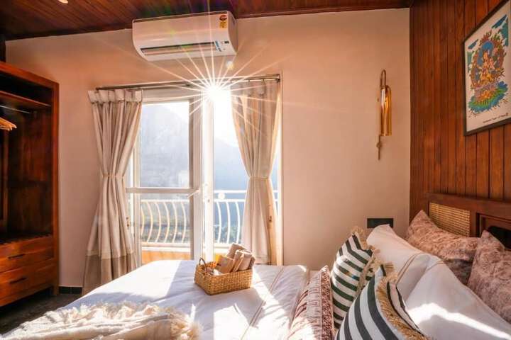 Room 20 of 92