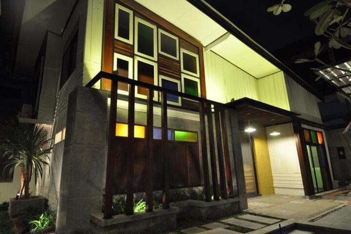 Nimman Soi9 Hotel