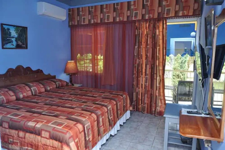 Room 20 of 44