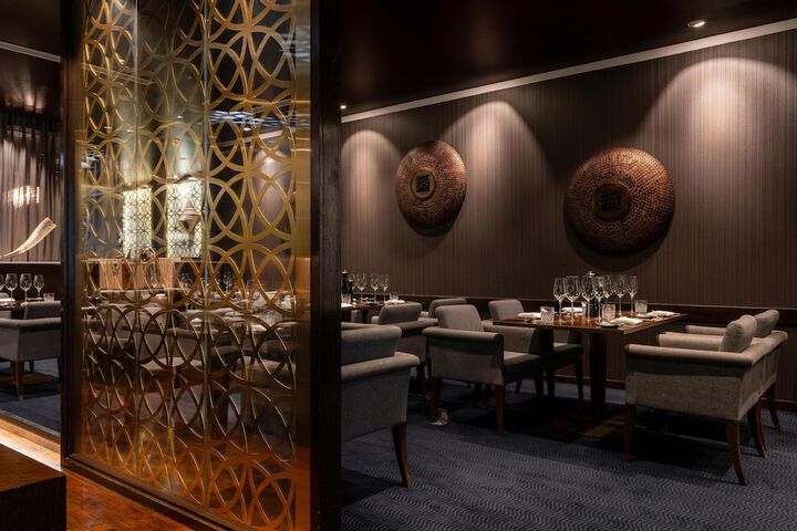 Dining 76 of 134
