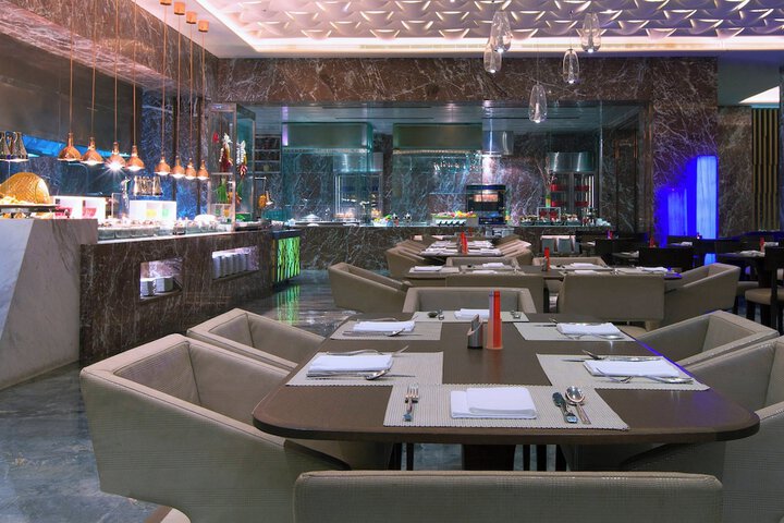 Dining 54 of 93