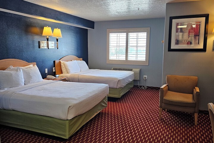 Room 9 of 49