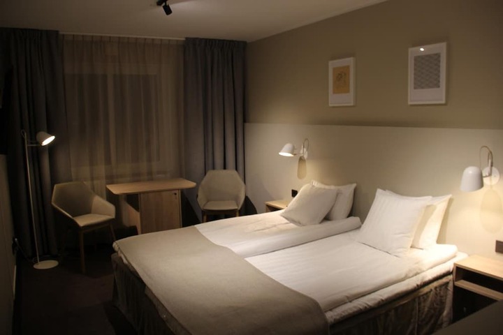 Room 13 of 57