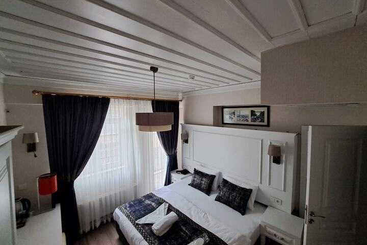 Room 31 of 36