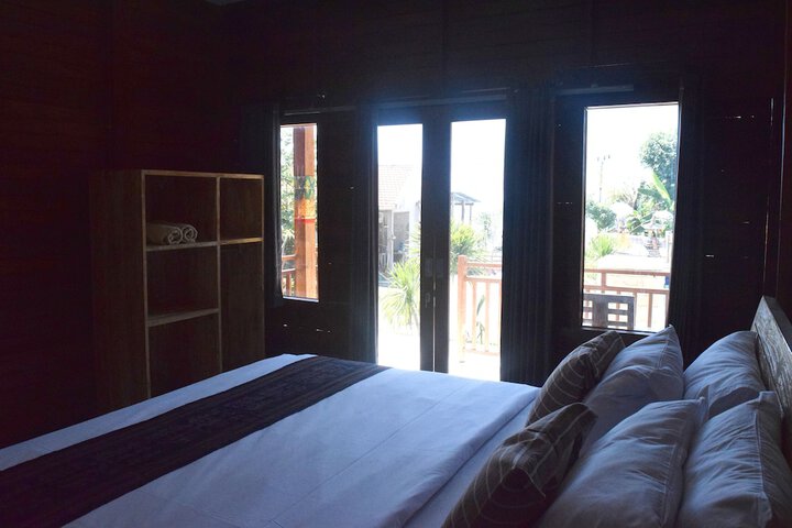 Room 3 of 59