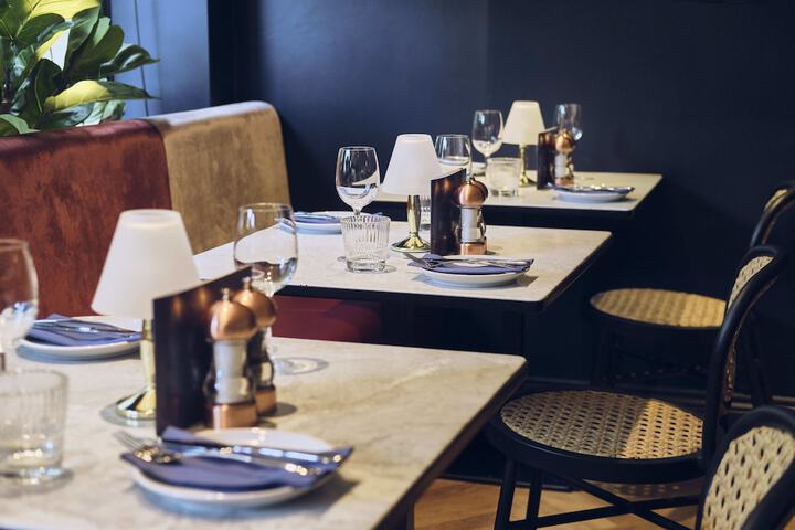 Dining 61 of 112
