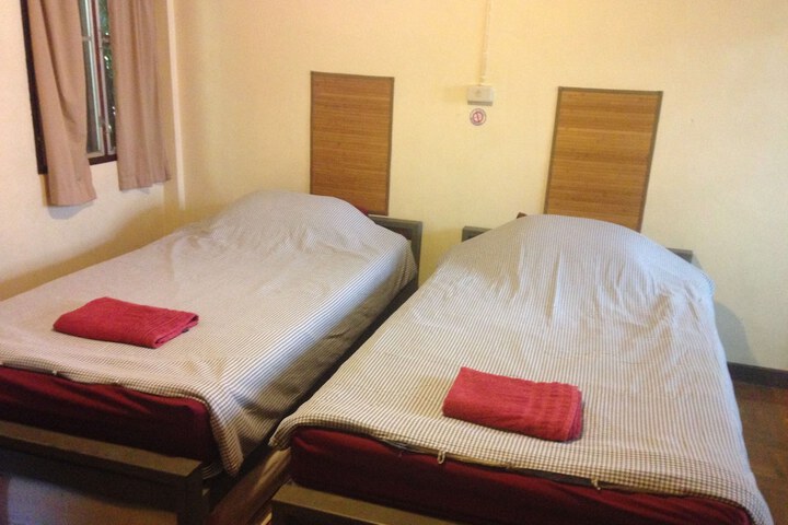 Room 14 of 75