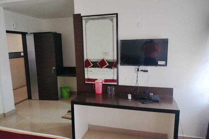 Room 20 of 28