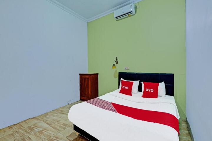OYO 3355 Homestay Syariah Asyuban