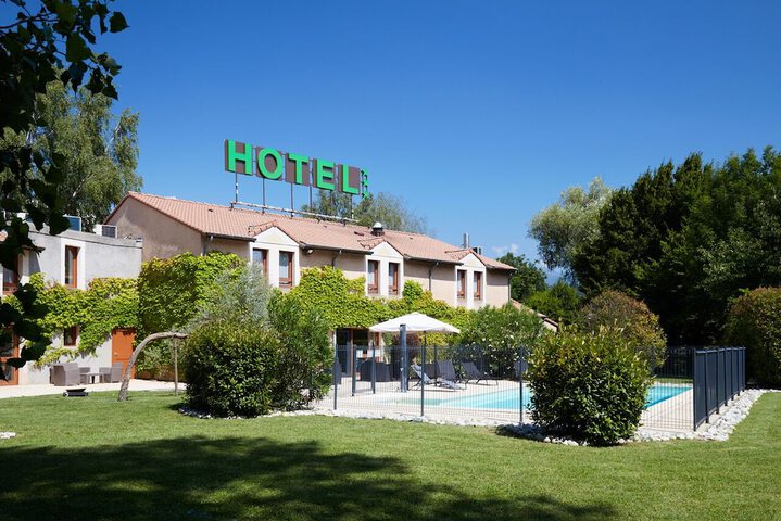 Hotel 18 of 19