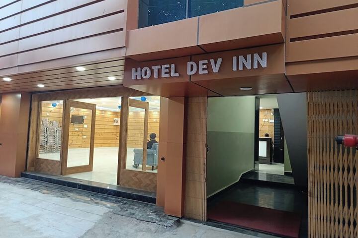 Hotel DEv Inn
