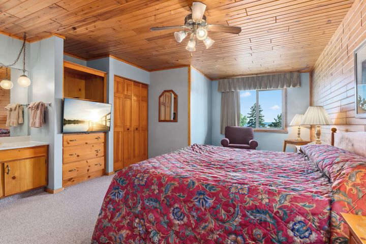Room 21 of 191