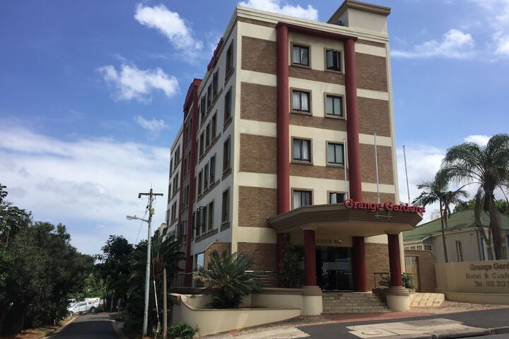 Hotel Exterior 46 of 48