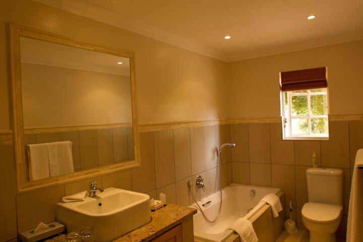 Room 15 of 27
