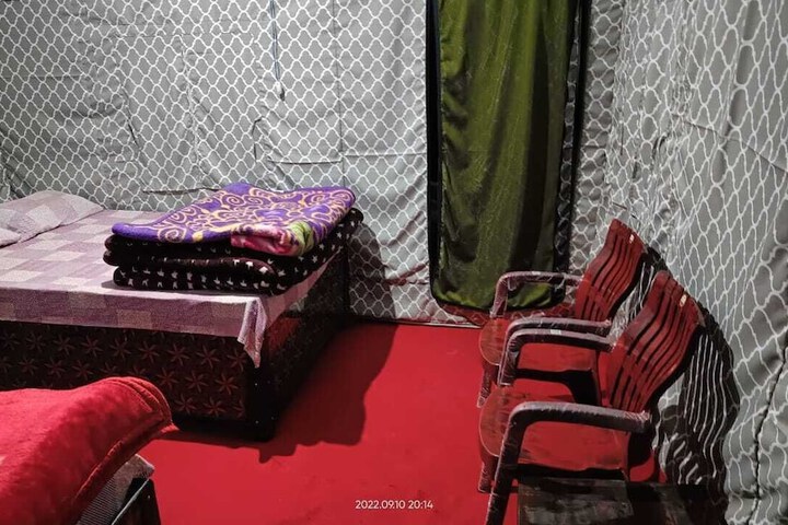 Room 3 of 29