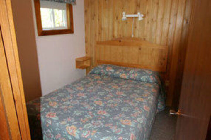 Room 22 of 42