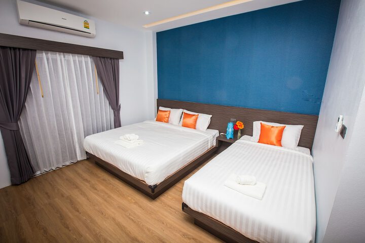 Room 21 of 83