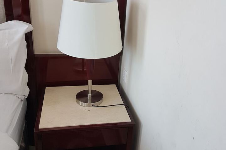 Room 47 of 103