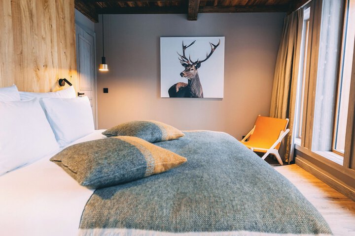 Room 15 of 34