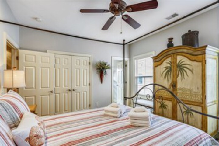 Room 19 of 25