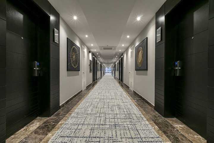 Ballroom/Hall 39 of 46