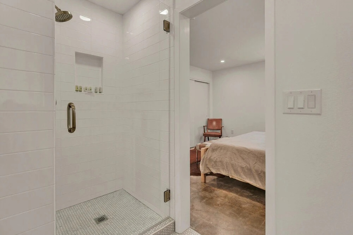 Image of Luxury Home Just 2blcks From Main St!