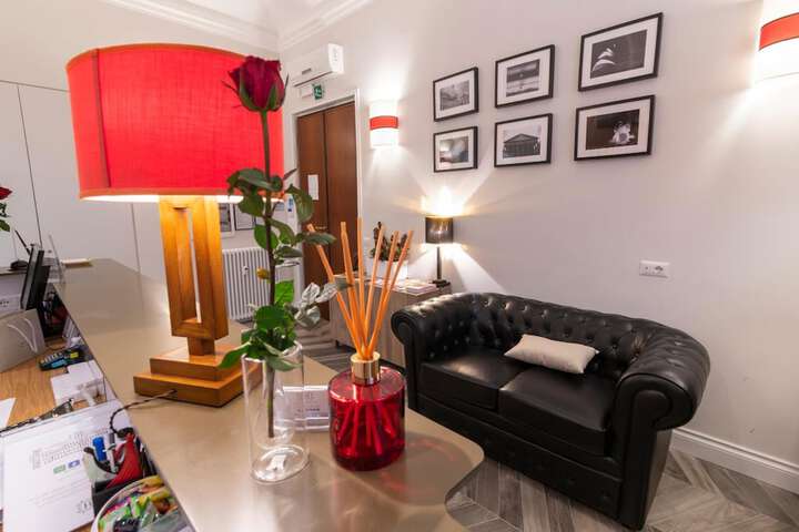 Room 43 of 68