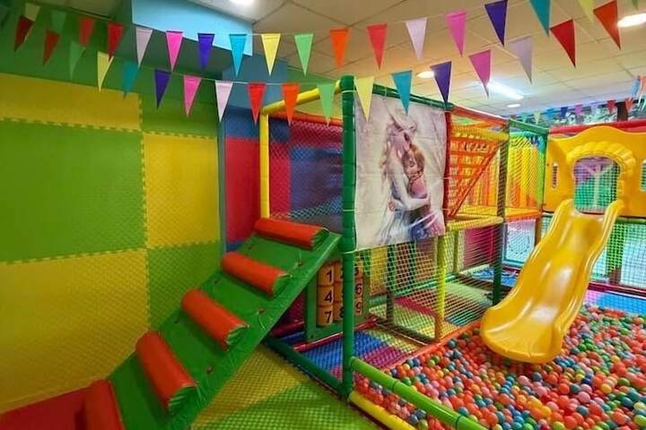 Childrens Activities 33 of 43