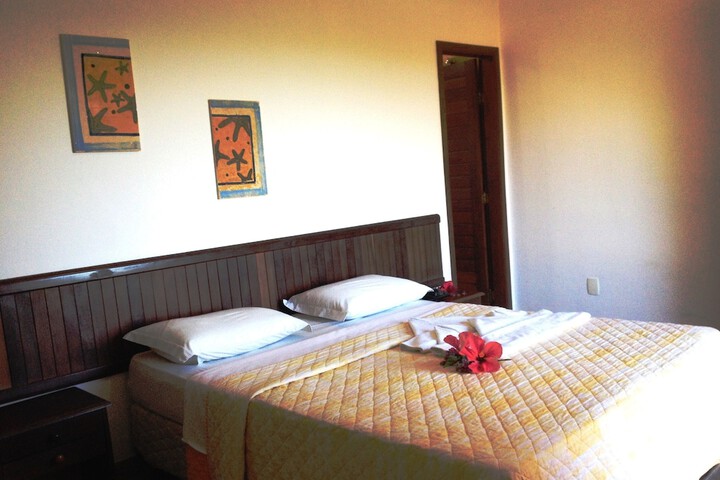 Room 3 of 50