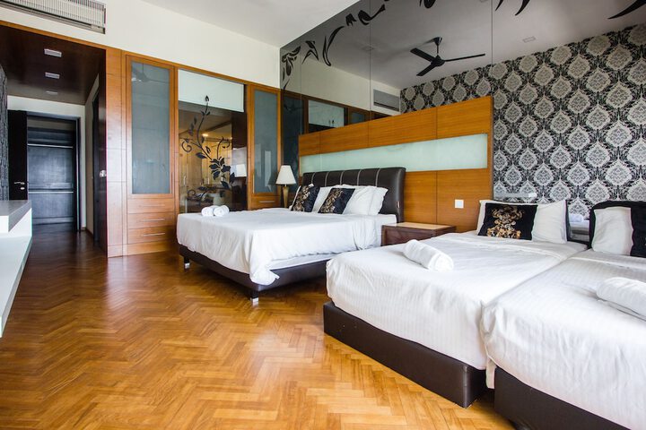 Room 4 of 59